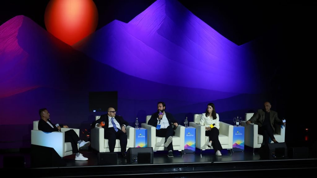 Silicon mountains 2025