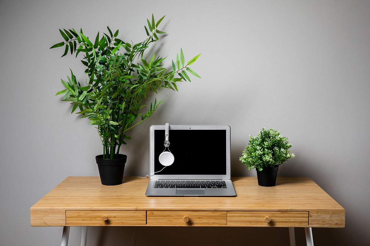 desk