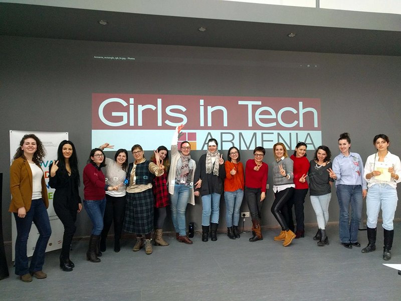 GIRLS IN TECH: ԱՐԴՅՈ՞Ք ԿԱՆԱՅՔ ԶԻՋՈՒՄ ԵՆ ՏՂԱՄԱՐԴԿԱՆՑ ՏՏ-ՈՒՄ